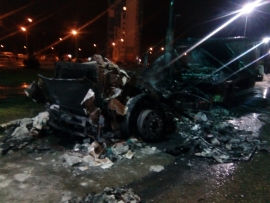 В Нижнем Новгороде полностью сгорел грузовой автомобиль