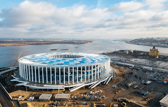 Монтаж фасадной мембраны завершили на стадионе  "Нижний Новгород"