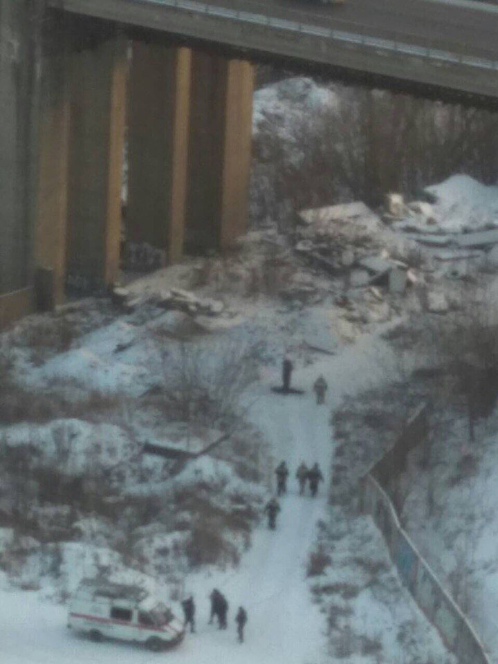 Молодой человек упал с одного из нижегородских мостов