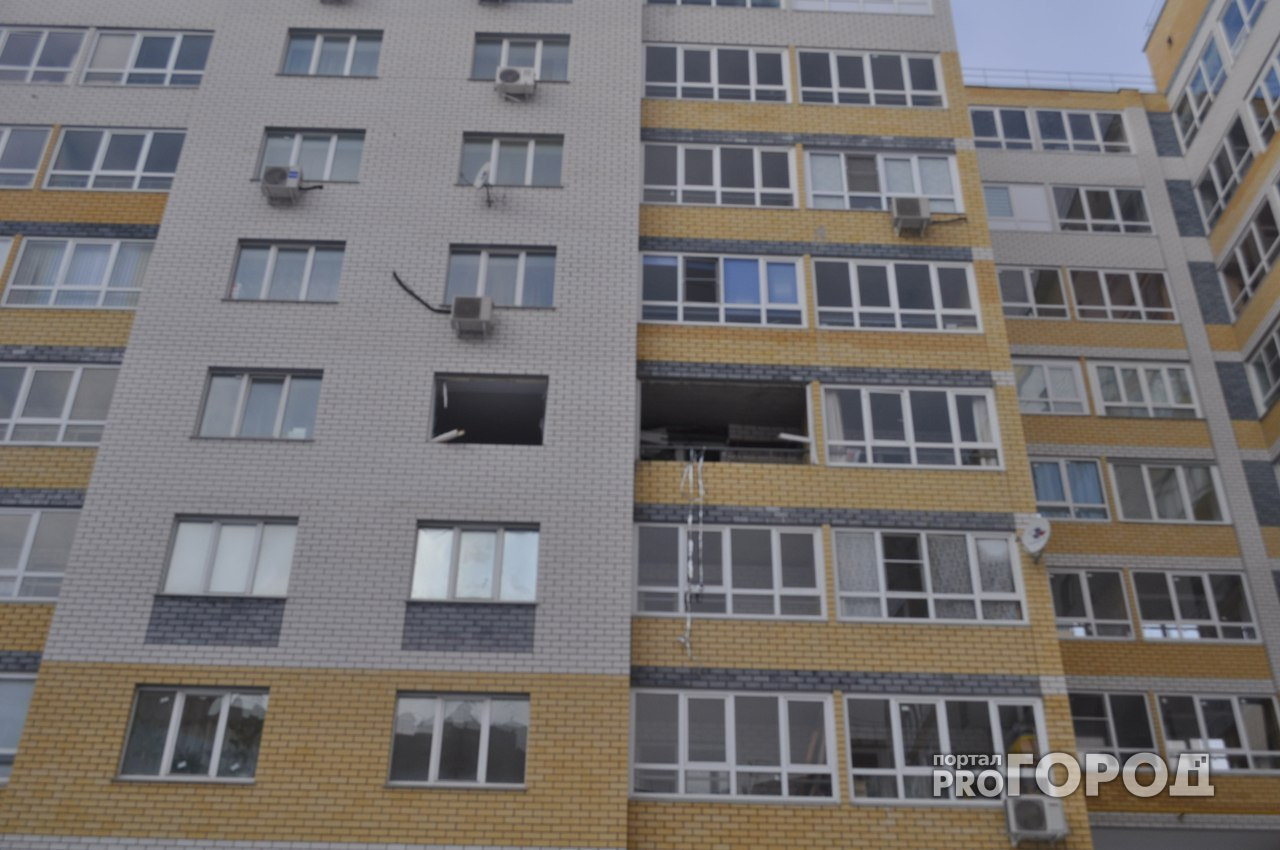 Появились фото с места взрыва в многоквартирном доме в Сормовском районе