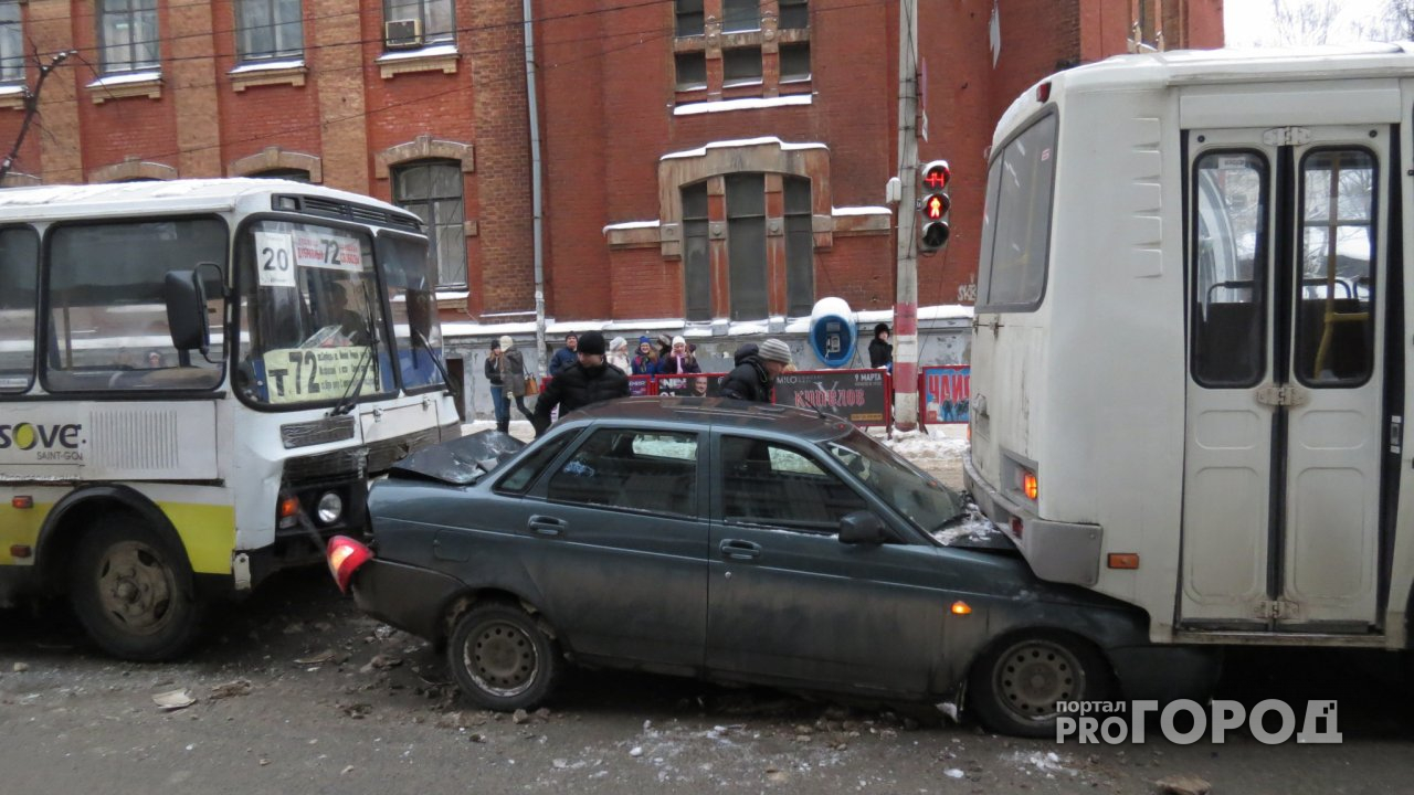 Названы самые аварийные и опасные места на дорогах Нижнего Новгорода