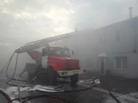 Фото к статье: Более 200 детей эвакуировали из нижегородской школы из-за пожара (ВИДЕО)