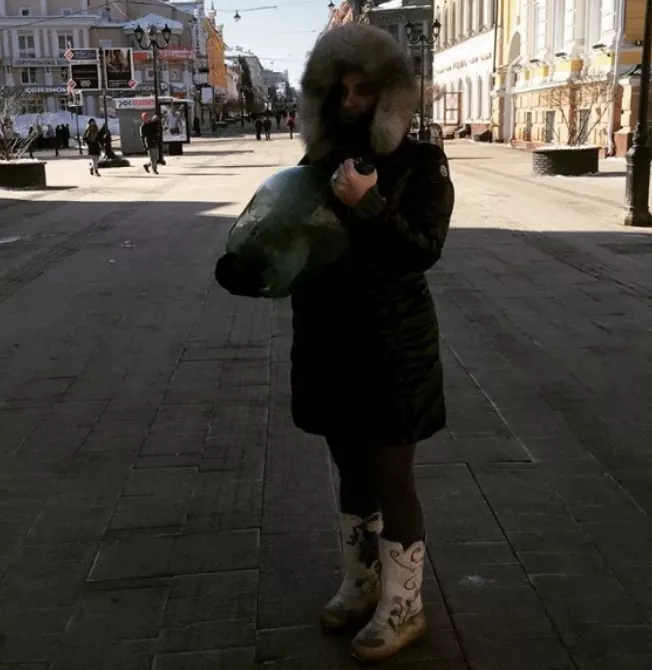 Фото к статье: Елена Ваенга посетила Нижний Новгород и сделала необычные покупки (ФОТО)