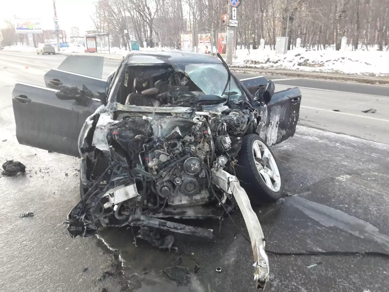 Фото к статье: В страшном ДТП на улице Родионова один человек погиб и двое пострадали