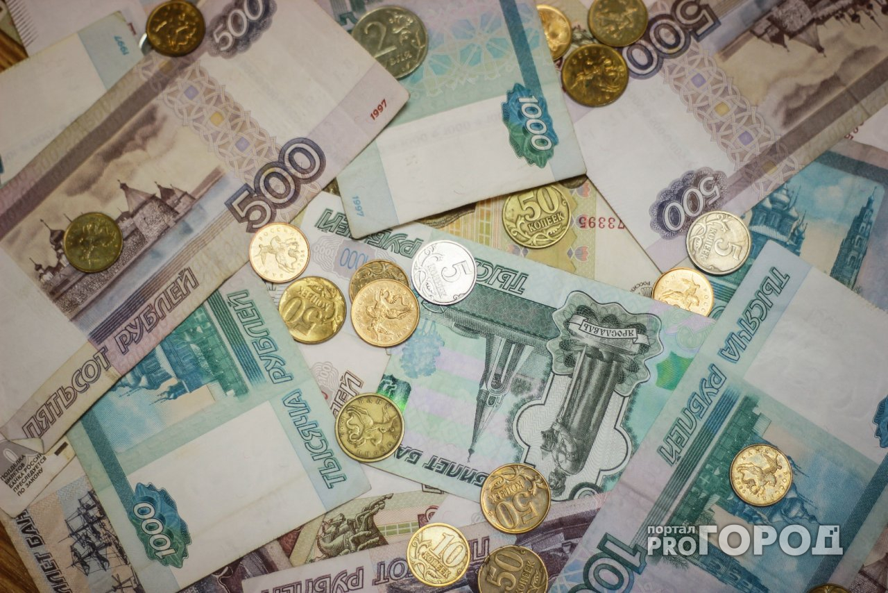 В Сарове директор фирмы не выплатил зарплату почти на 16 миллионов рублей