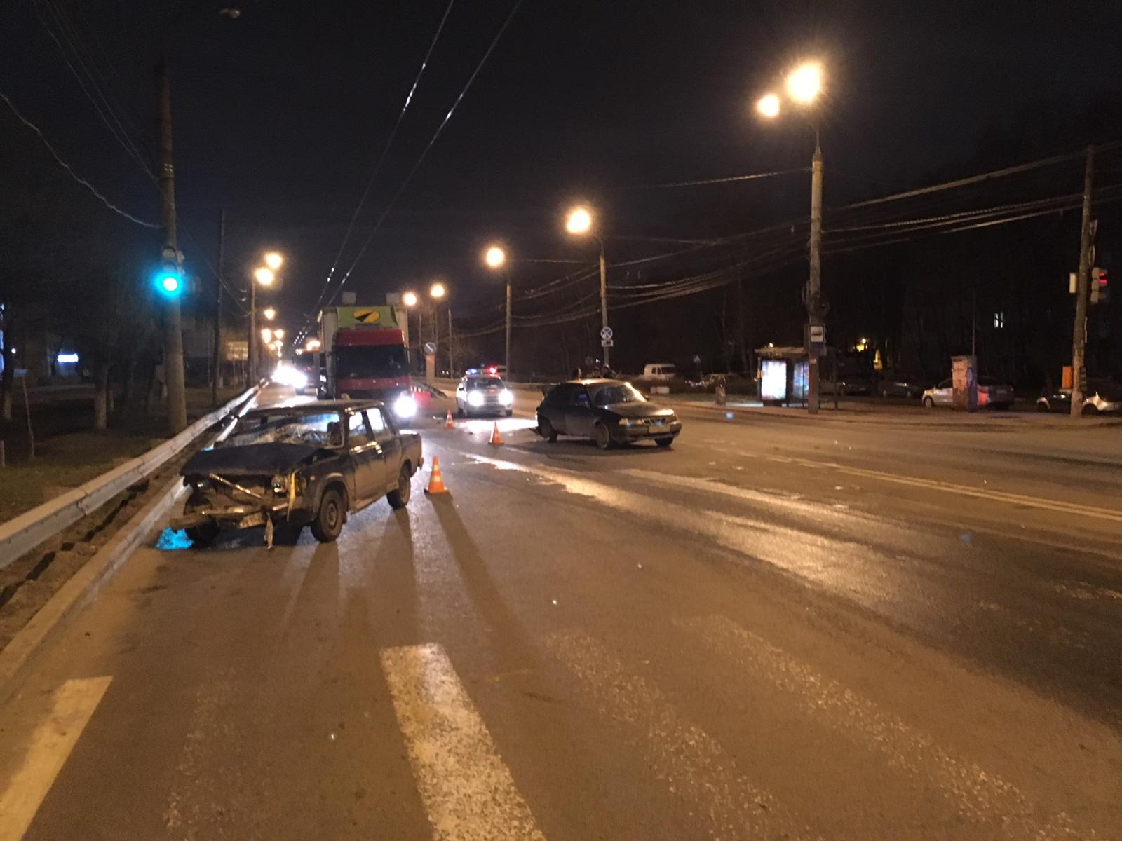 Двое нижегородцев пострадали в пьяном ДТП на Московском шоссе