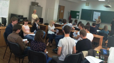 Десять студентов из Нижнего Новгорода получили работу в международных компаниях