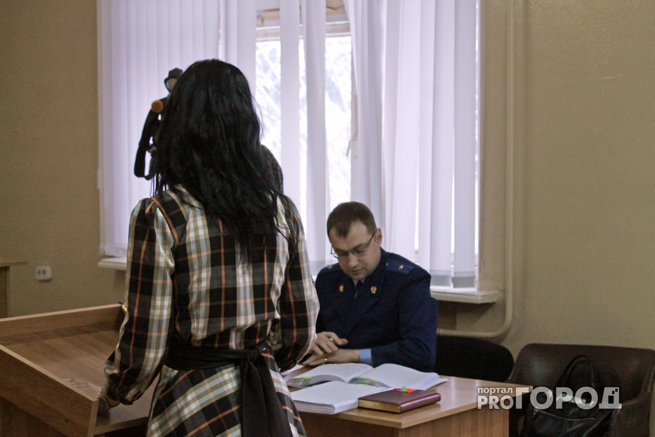 В Нижнем Новгороде бывший судебный пристав получила условный срок за махинации