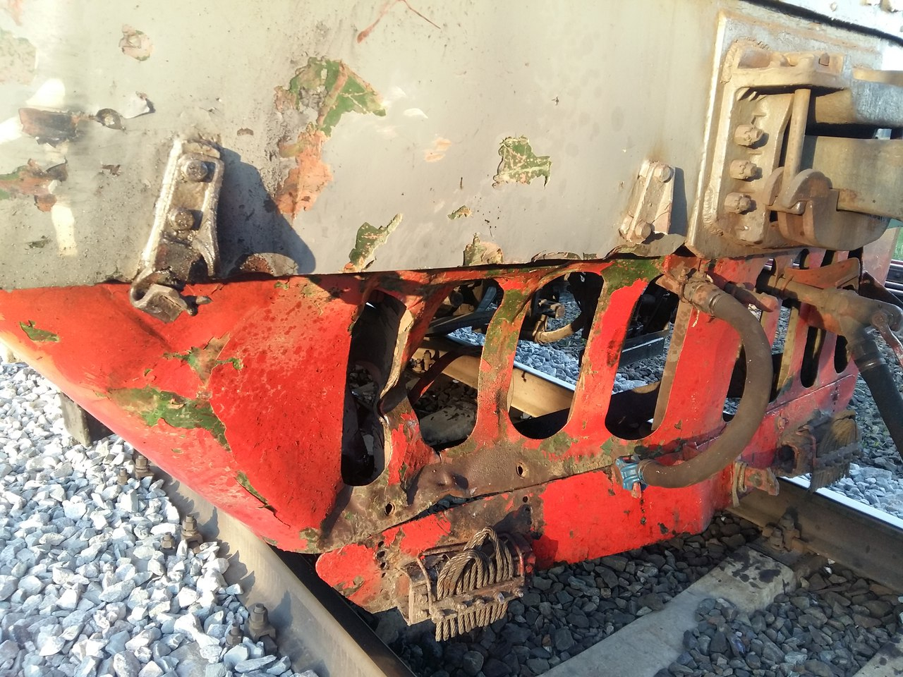 В Нижегородской области поезд столкнулся с трактором