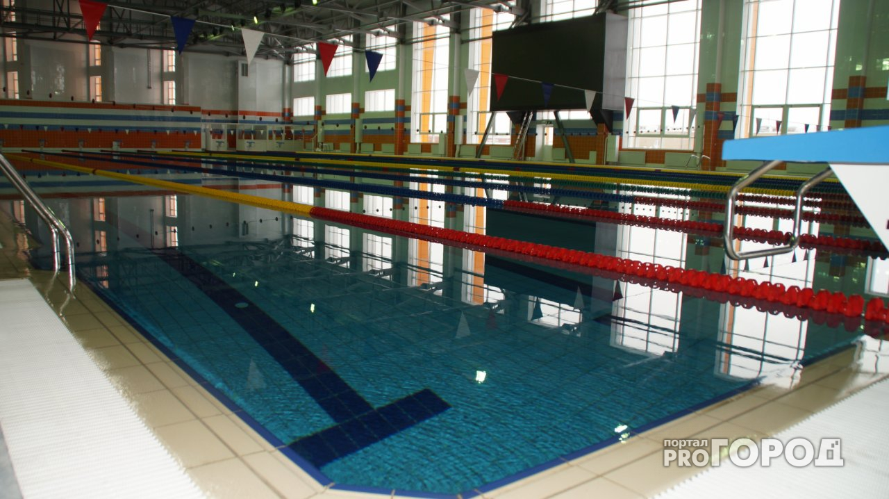 Инструктора по плаванию осудят за гибель ребенка в бассейне Выксы