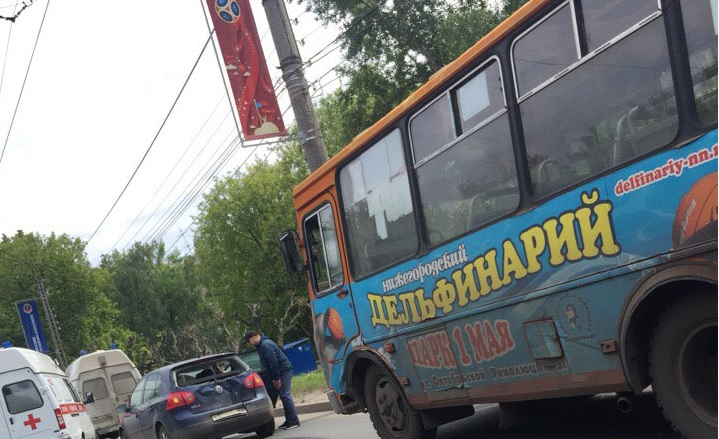 Массовое ДТП с маршруткой и троллейбусом произошло на Московском шоссе