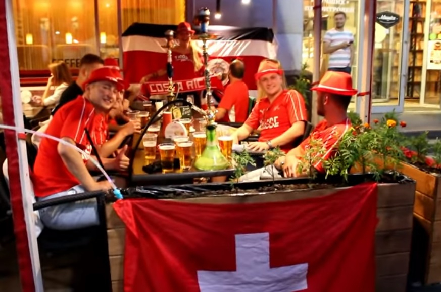 Болельщики сборной Швейцарии пройдут маршем перед матчем в Нижнем Новгороде