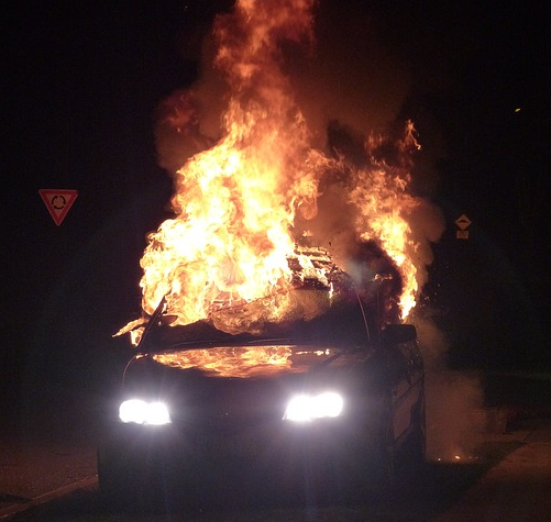 Автомобиль сгорел в Бутурлинском районе