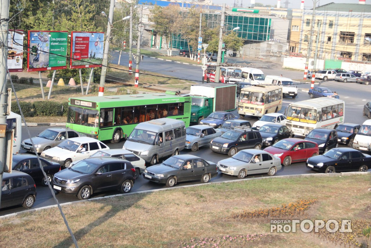 Движение транспорта по Мызинскому мосту ограничат с 9 июля до 3 ноября