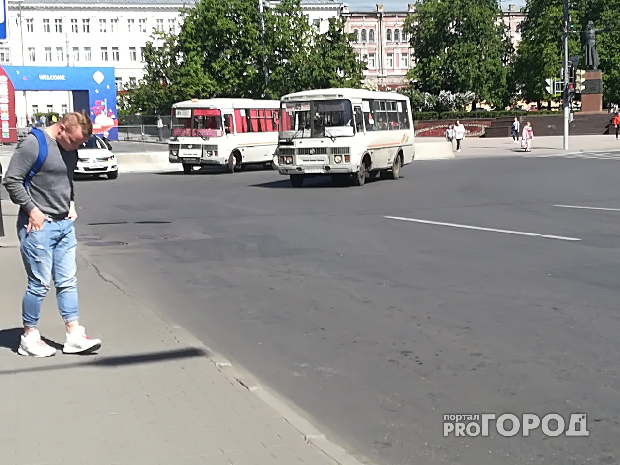 Пенсионерка погибла при падении из автобуса в Нижнем Новгороде