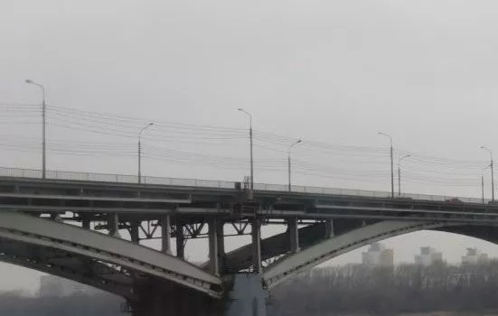 Фото к статье: Мызинский мост закроют для личного транспорта с 4 августа