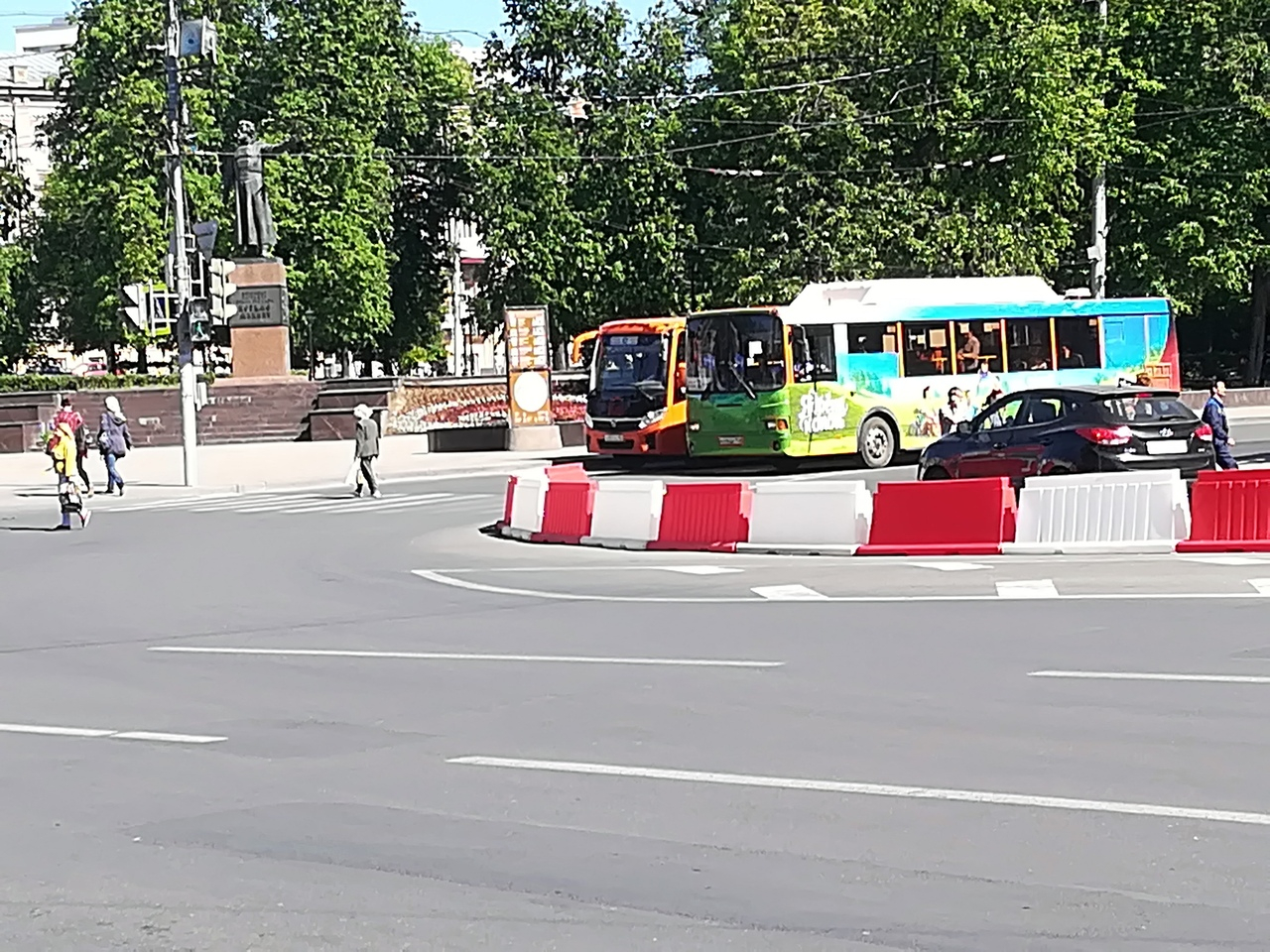 На площади Минина и Пожарского ограничат движение транспорта с 5 сентября
