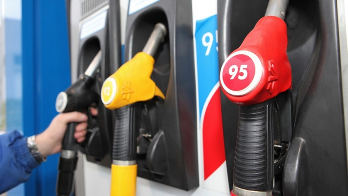 Мнимая стабильность: цены на бензин могут продолжить рост?