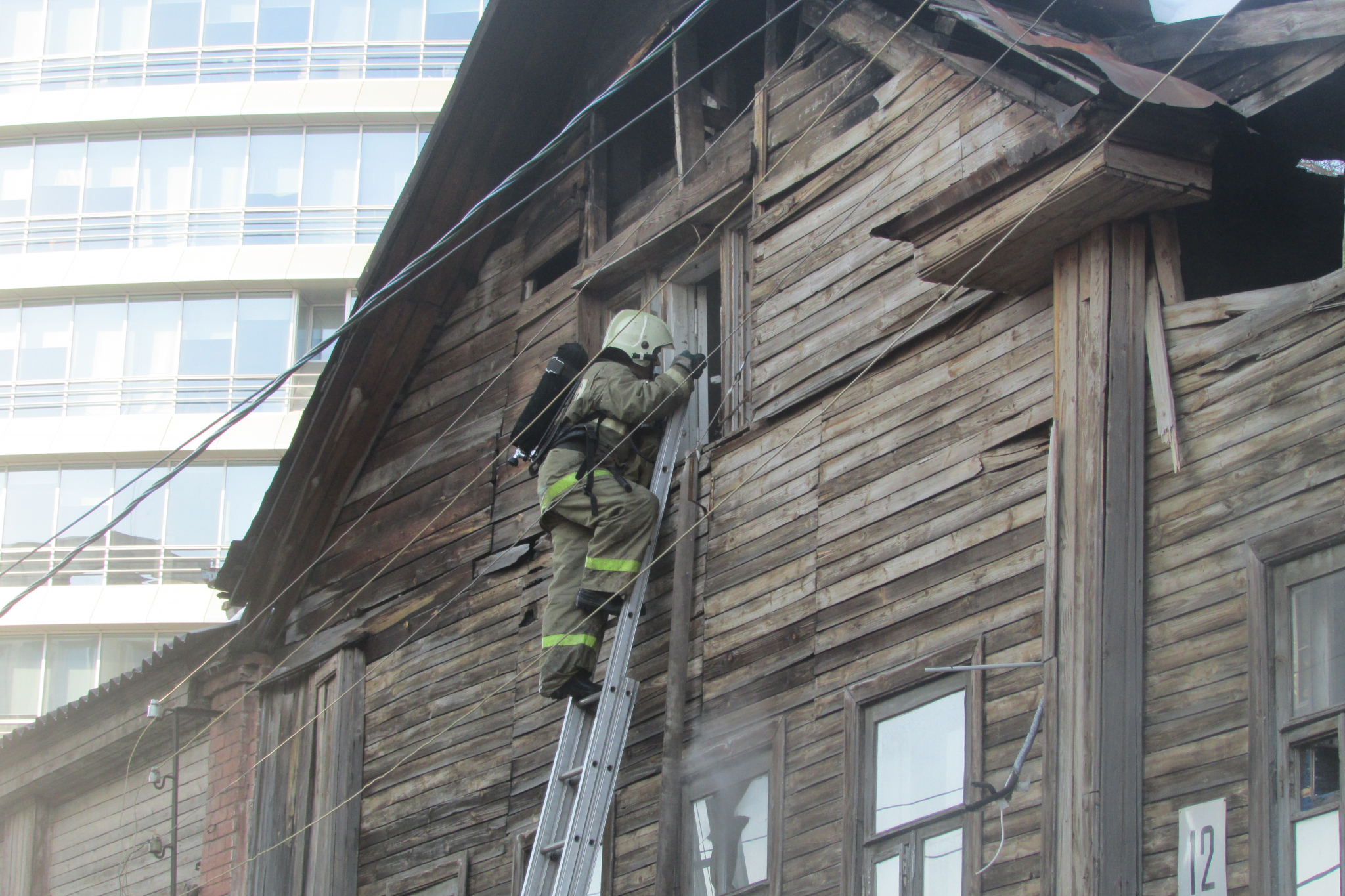 50-летний мужчина обгорел на пожаре в собственном доме в Варнавинском районе