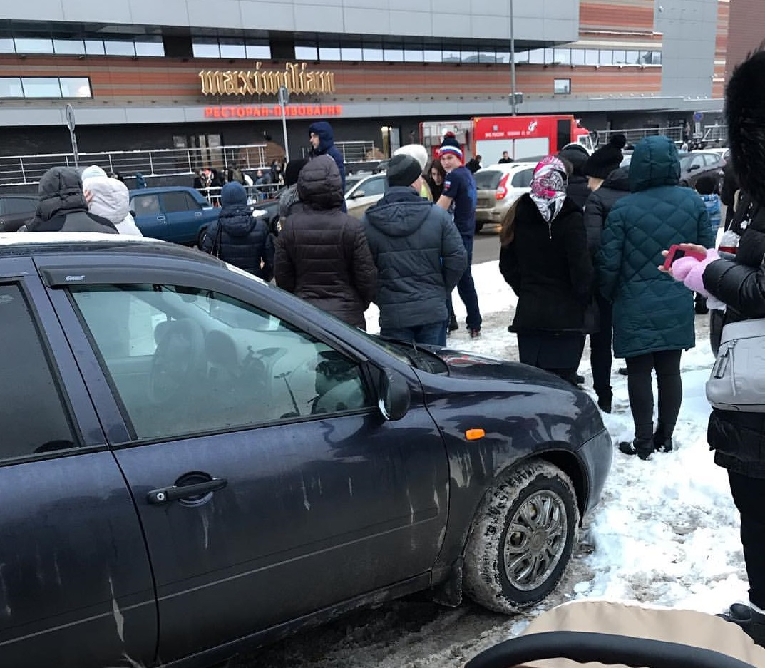ТРК "Небо" в Нижнем Новгороде эвакуируют