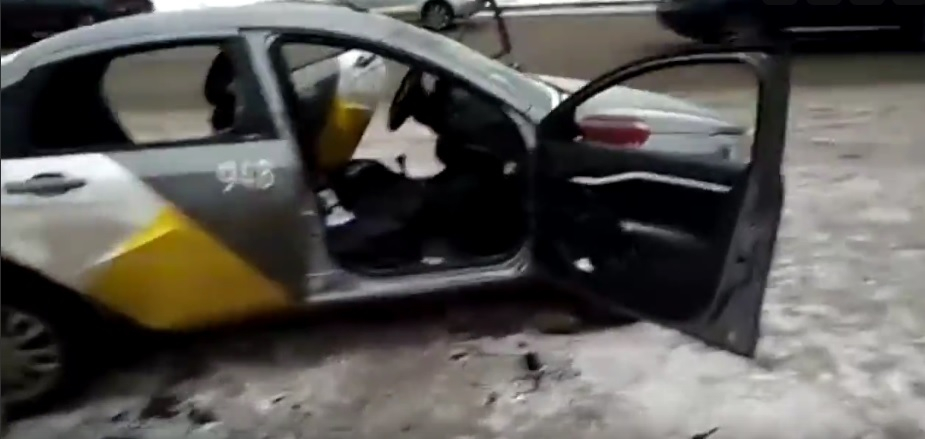 В Нижнем Новгороде неизвестные напали на таксиста из Чебоксар (ФОТО, ВИДЕО)