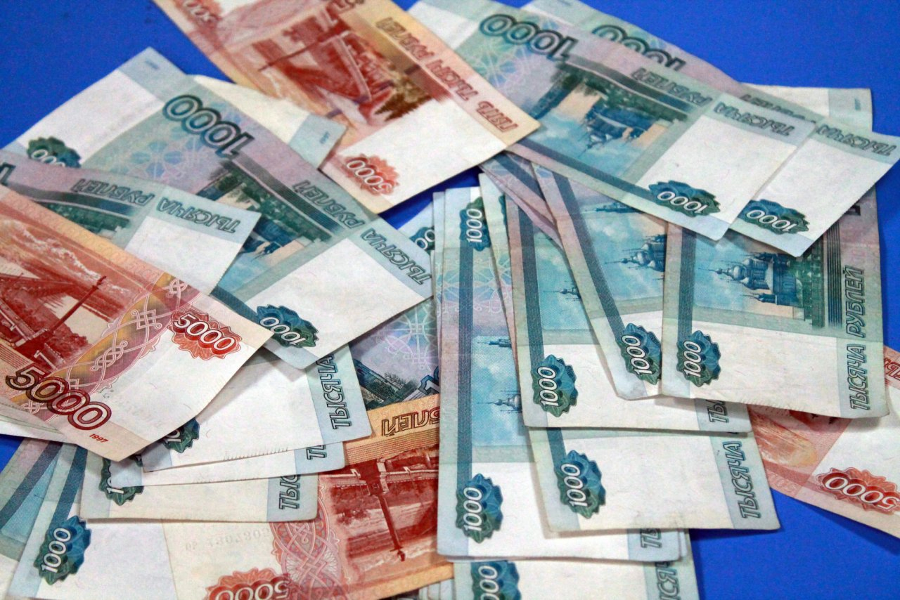 Мужчина попался на даче взятки 250 тысяч рублей должностному лицу в Дзержинске