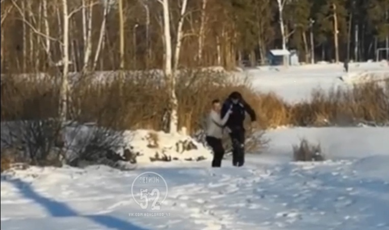 Полицейский спас, тонущего нижегородца на озере Сортировочное