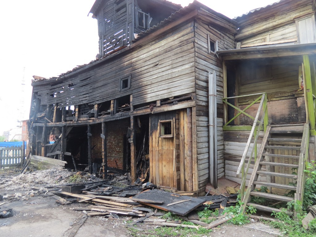 Два друга заживо сгорели в частном доме в Сергачском районе