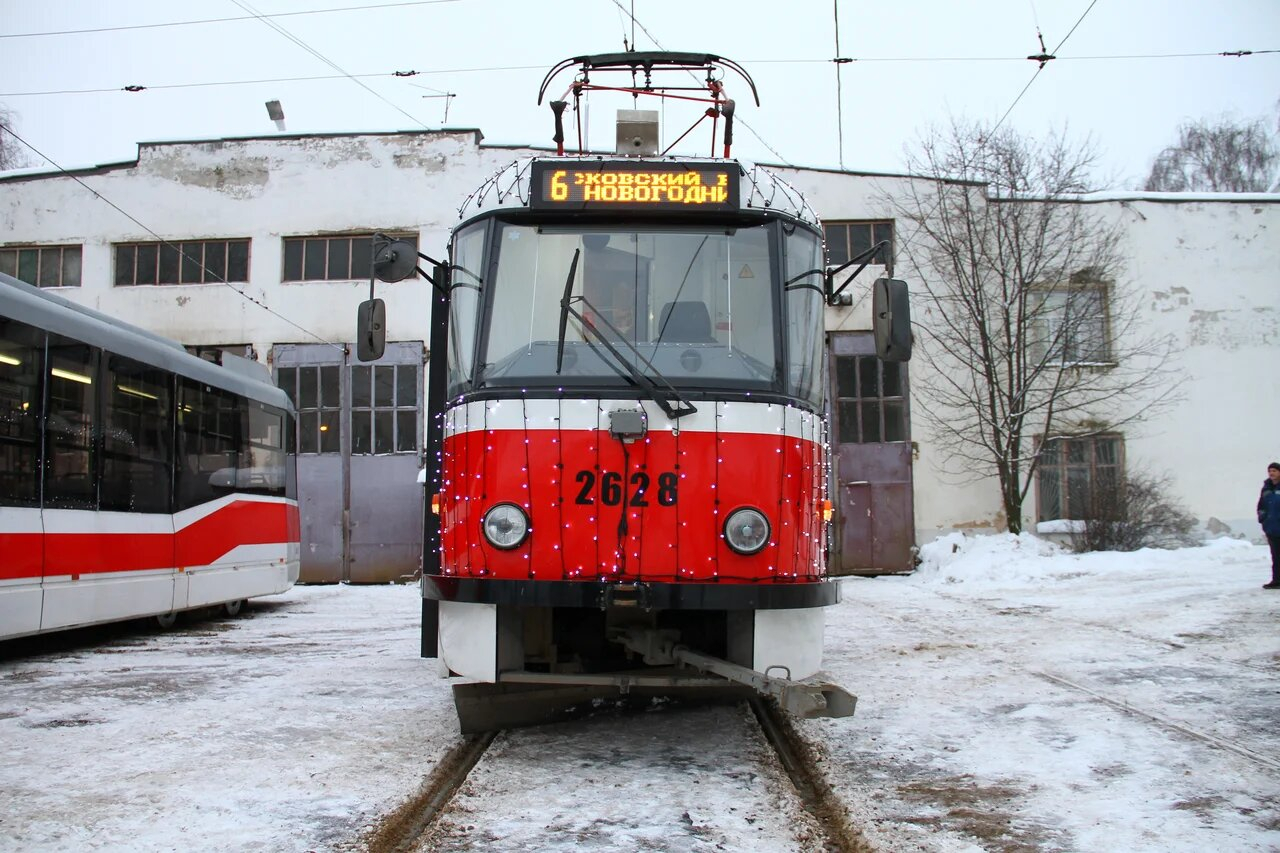 Еще один новогодний трамвай появился на улицах Нижнего Новгорода 27 декабря (ФОТО)
