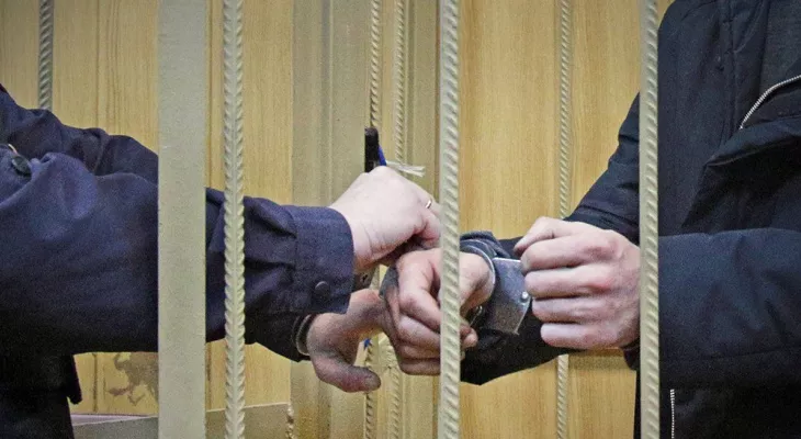 Фото к статье: В Выксе влюбленный депутат предстал перед судом за дачу взятки полицейскому