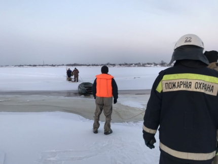 Четверых рыбаков сняли со льдины в Балахнинском районе (ВИДЕО)