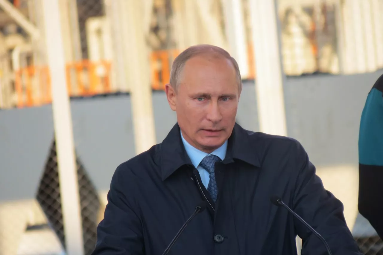 Фото к статье: Президент, армия и церковь возглавили рейтинг доверия среди нижегородцев