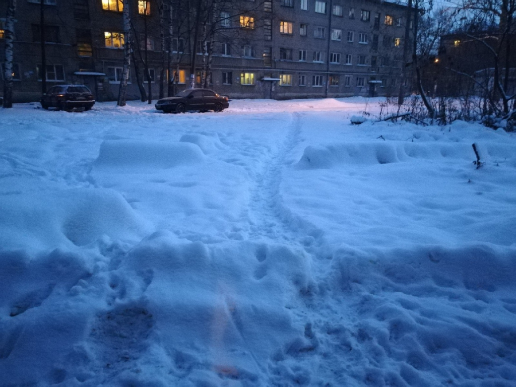 Куда нижегородцам жаловаться на плохую уборку снега во дворах