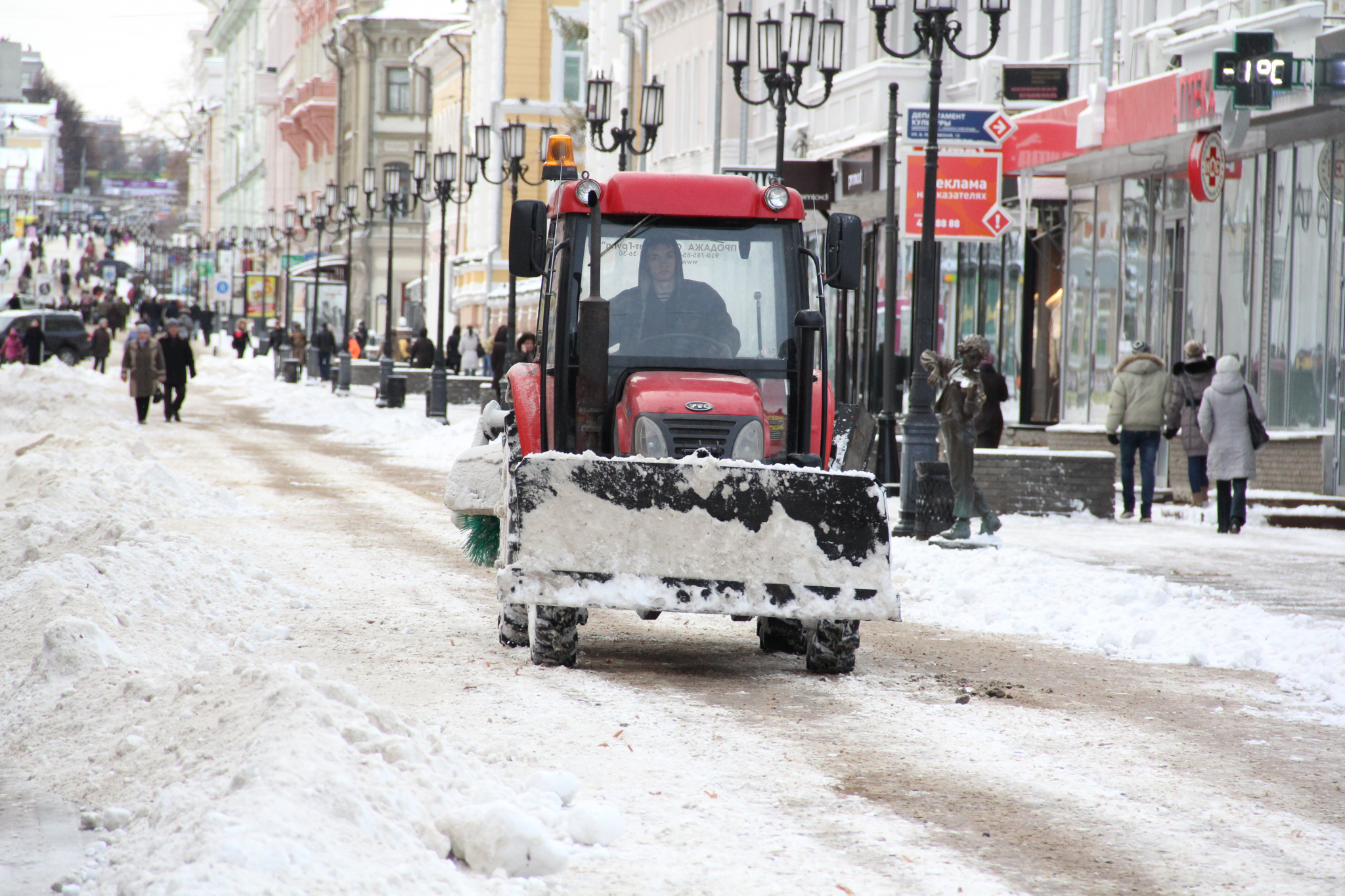 Названы нижегородские улицы, на которых будут убирать снег в ночь на 20 февраля