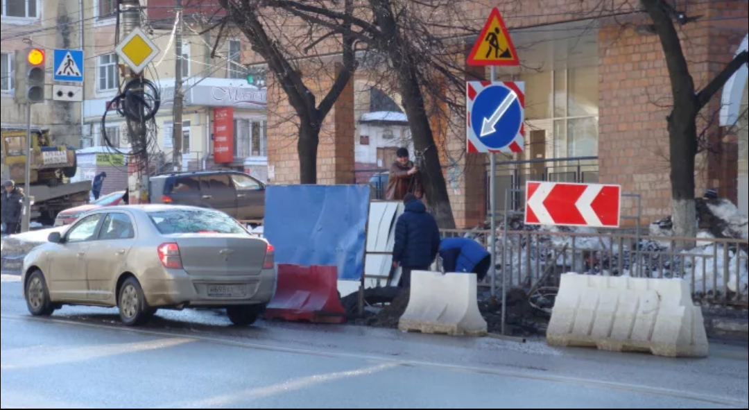 Ограничения остановки и стоянки введут на улице Молитовской с 9 апреля