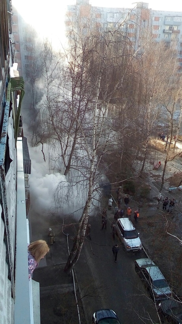 В пожаре многоэтажного дома в Автозаводском районе пострадали и дети (ВИДЕО)