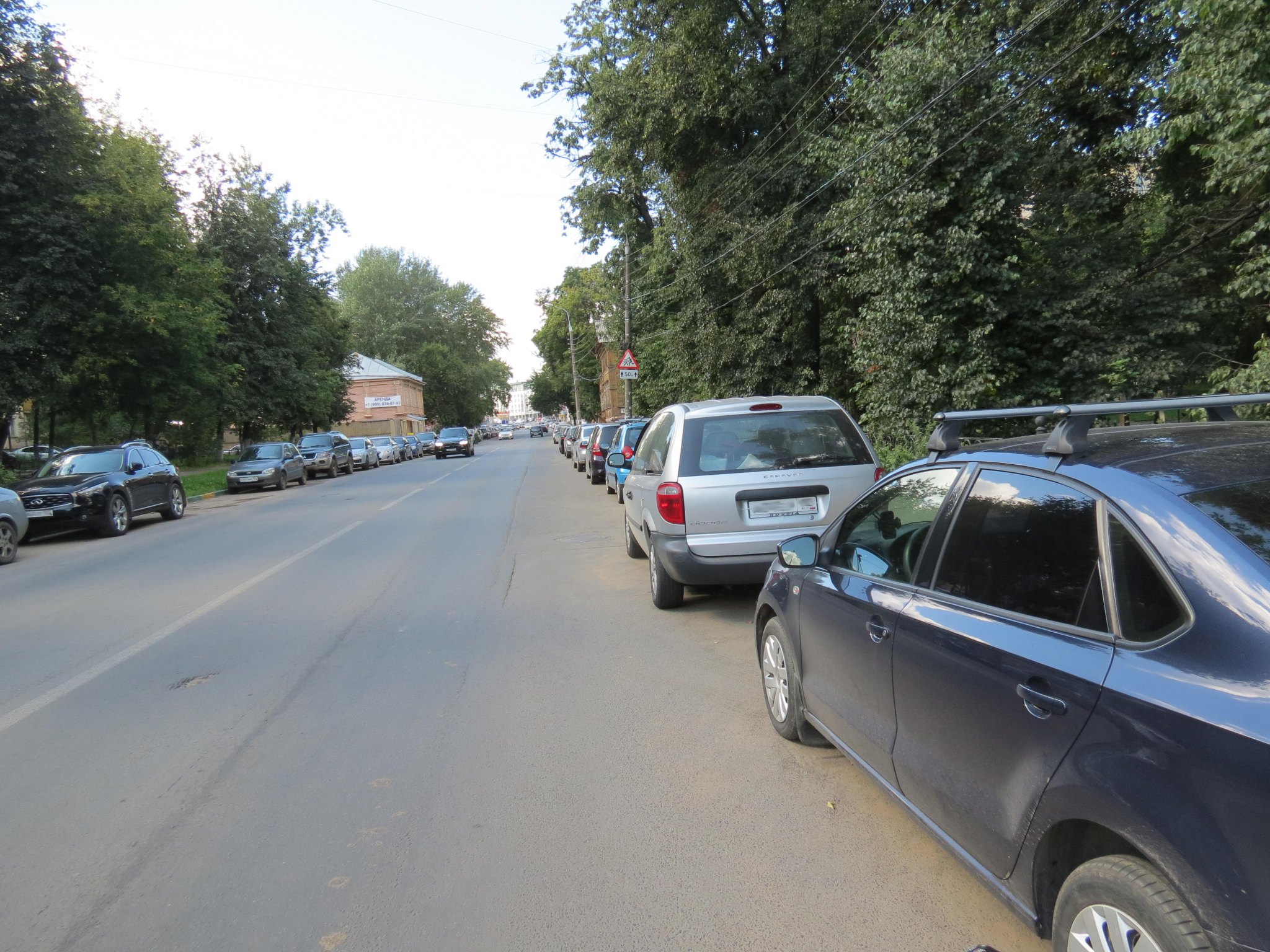 Движение автомобилей изменили на улице Зеленодольской Нижнего Новгорода