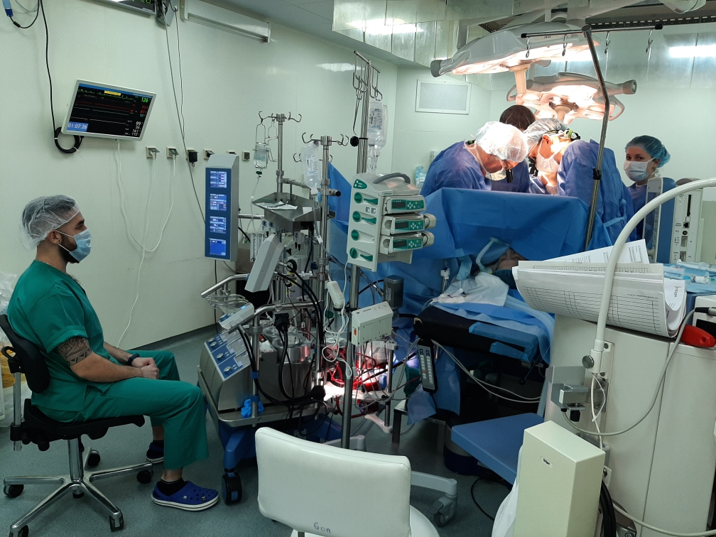 1000-ю операцию в текущем году на открытом сердце с подключением искусственного кровообращения провели нижегородские кардиохирурги
