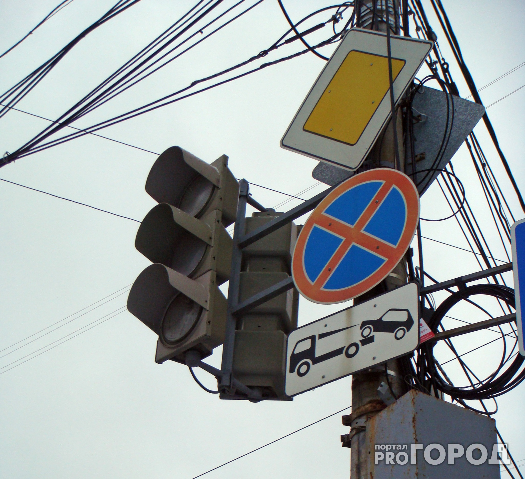 График работ светофора на Казанском шоссе изменили в Нижнем Новгороде