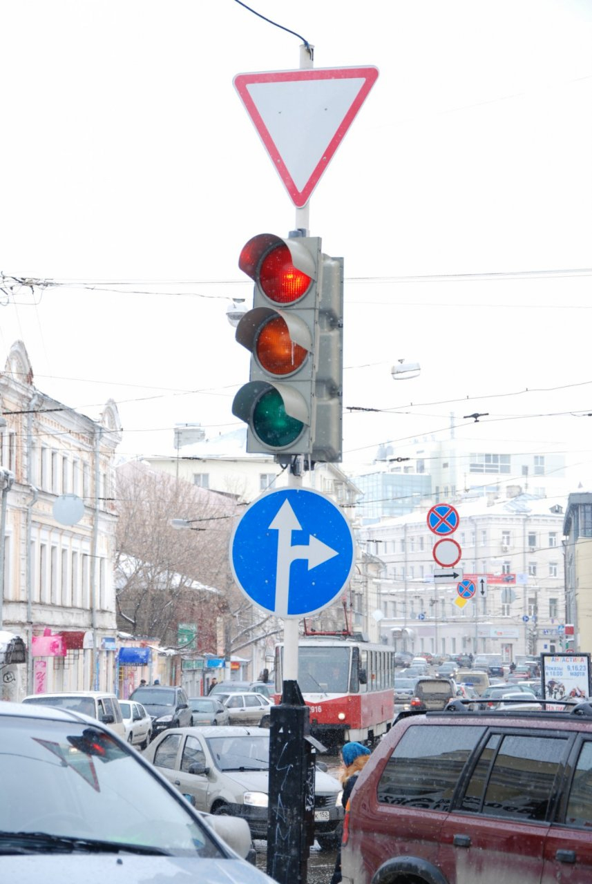 Режим работы двух светофоров изменили в Нижнем Новгороде