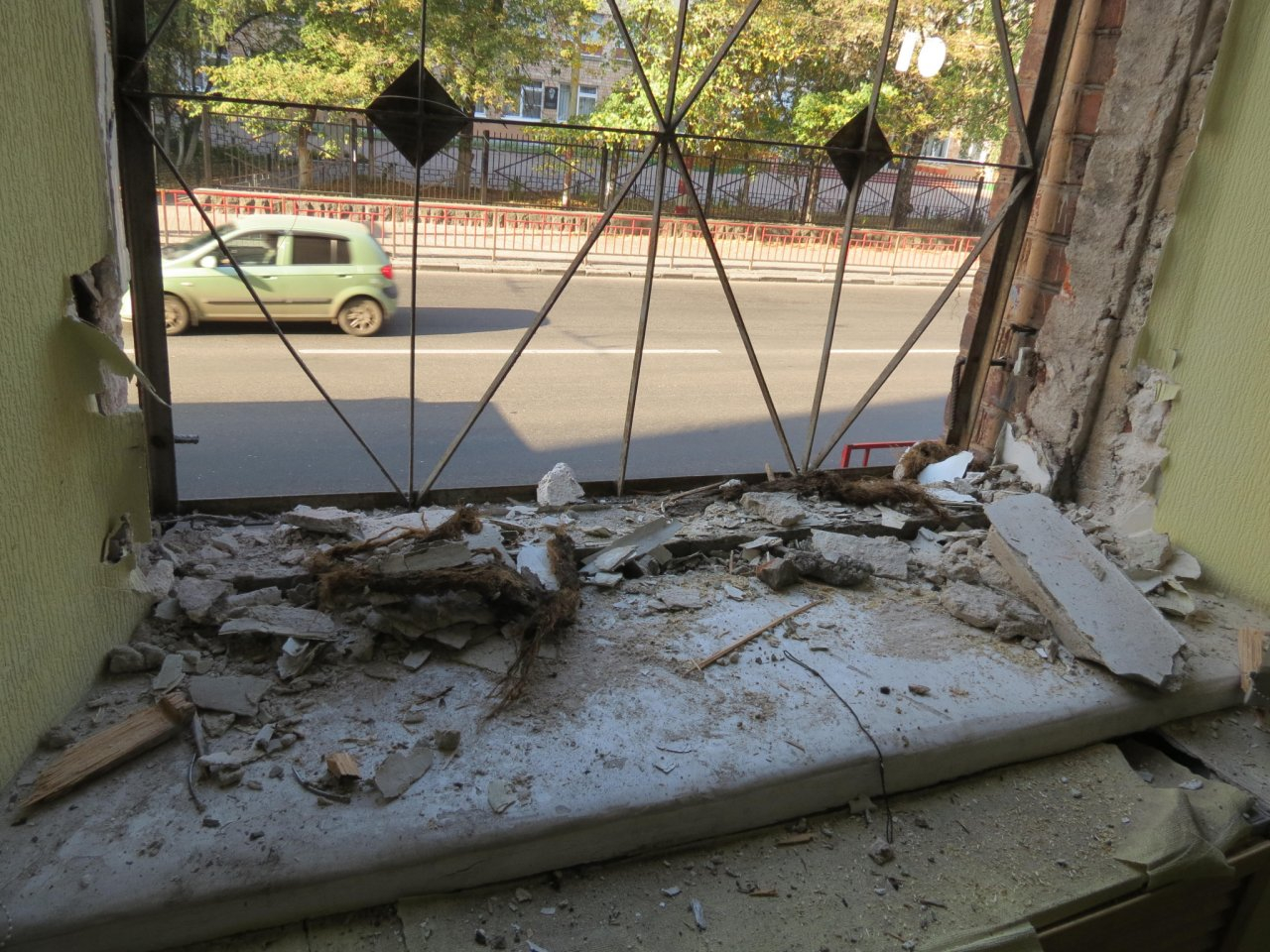 Юноша разбился, упав с высоты пятого этажа, в Нижнем Новгороде