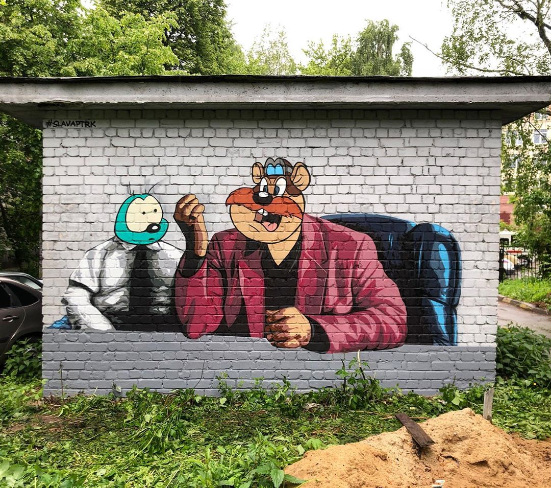 Детство перед телевизором: граффити екатеринбургского художника уничтожили в Нижнем Новгороде (ФОТО)