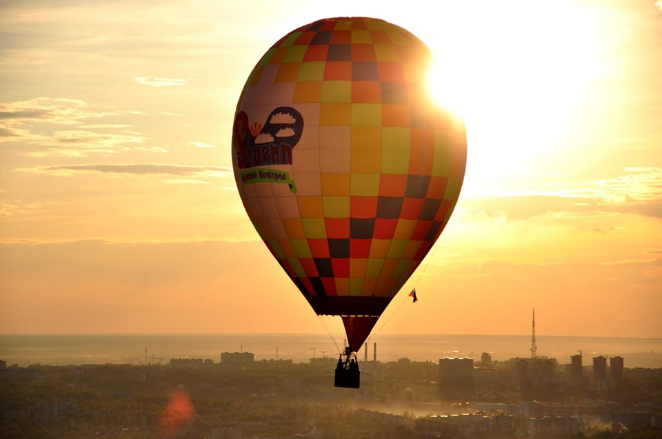 Воздушные шары летают над домами нижегородцев: началась «Приволжская фиеста-2019» (ФОТО, ВИДЕО)