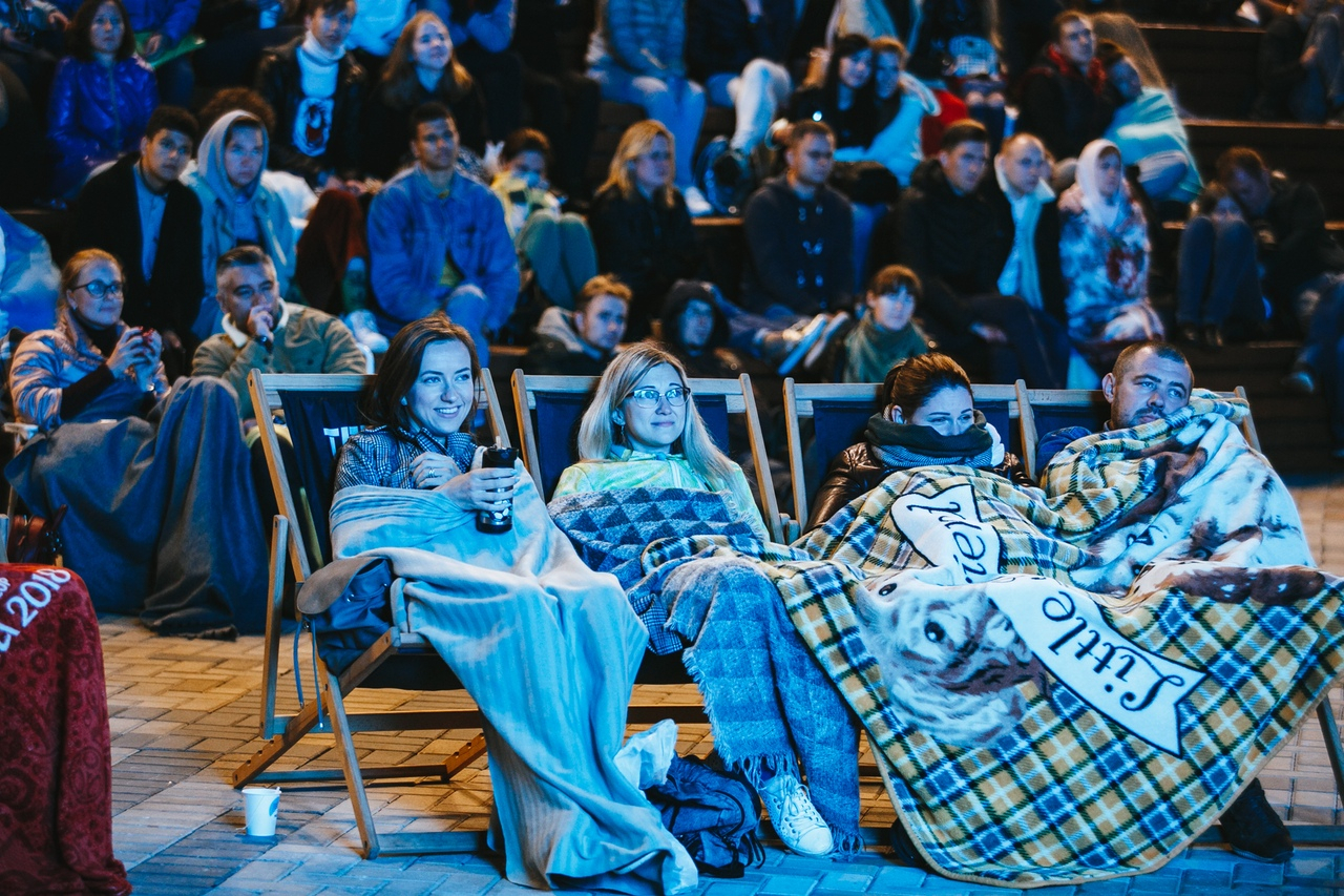 2,5 тысячи человек приняли участие в Фестивале уличного кино в Нижнем Новгороде (ФОТО)