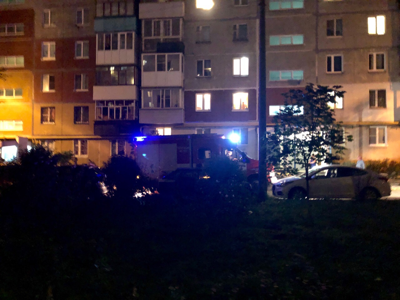 Переполох из-за пожара случился в жилом доме в Нижнем Новгороде