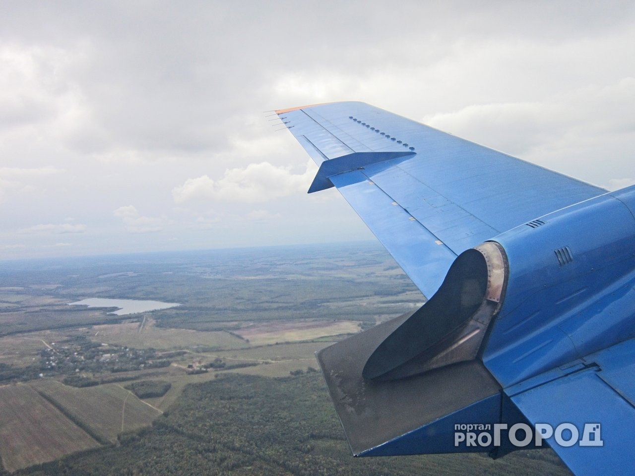 Пассажир экстренно приземлившегося в Нижнем Новгороде самолета умер от остановки сердца
