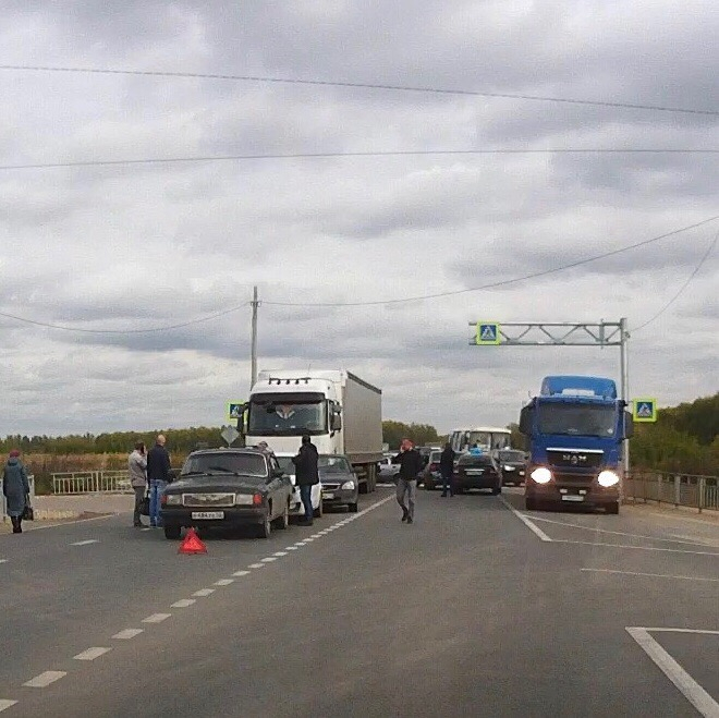 А ведь еще и гололеда нет: семь автомобилей столкнулись на трассе в Кстовском районе (ФОТО)