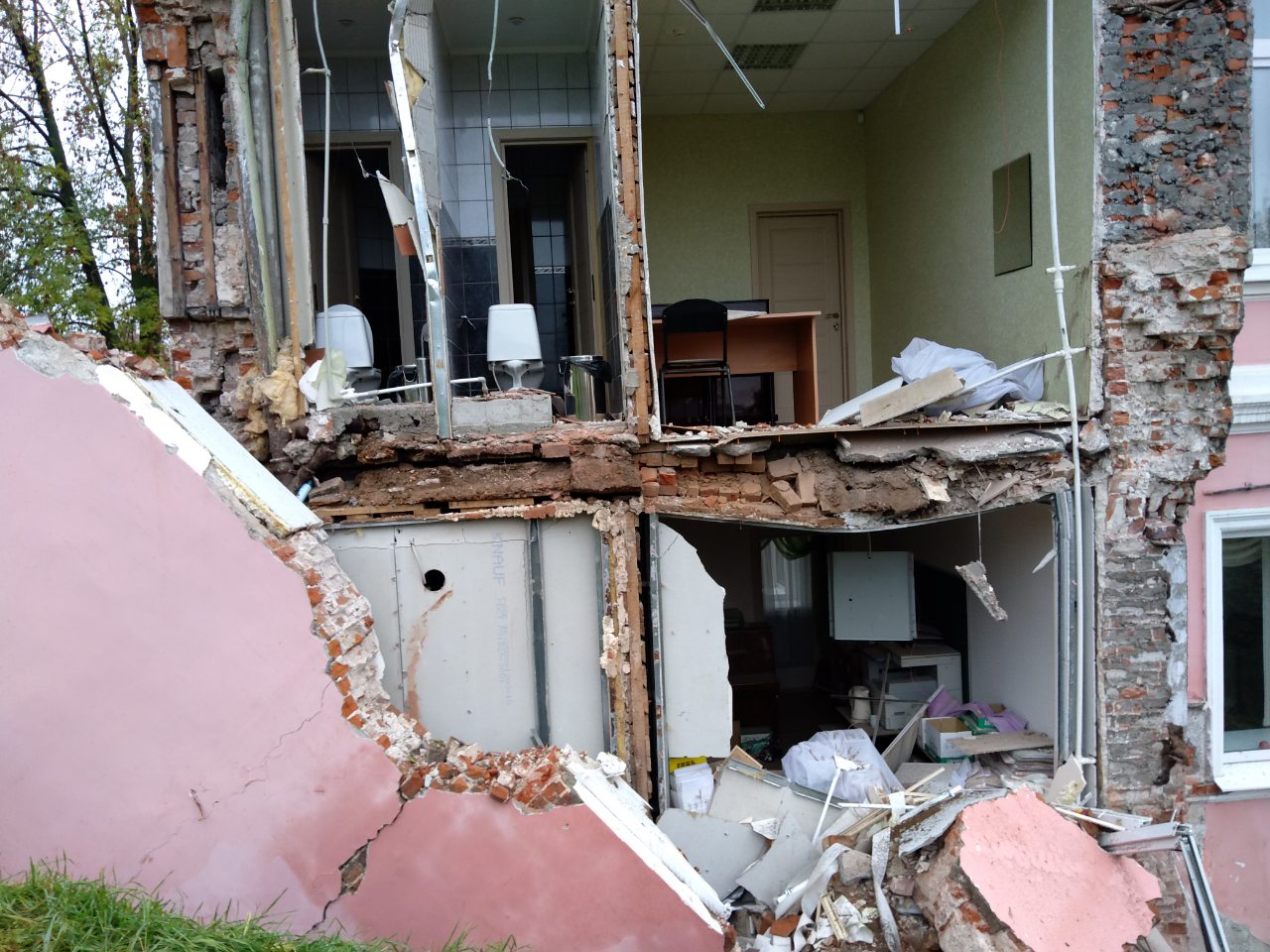 В Нижнем Новгороде обрушилась стена дома
