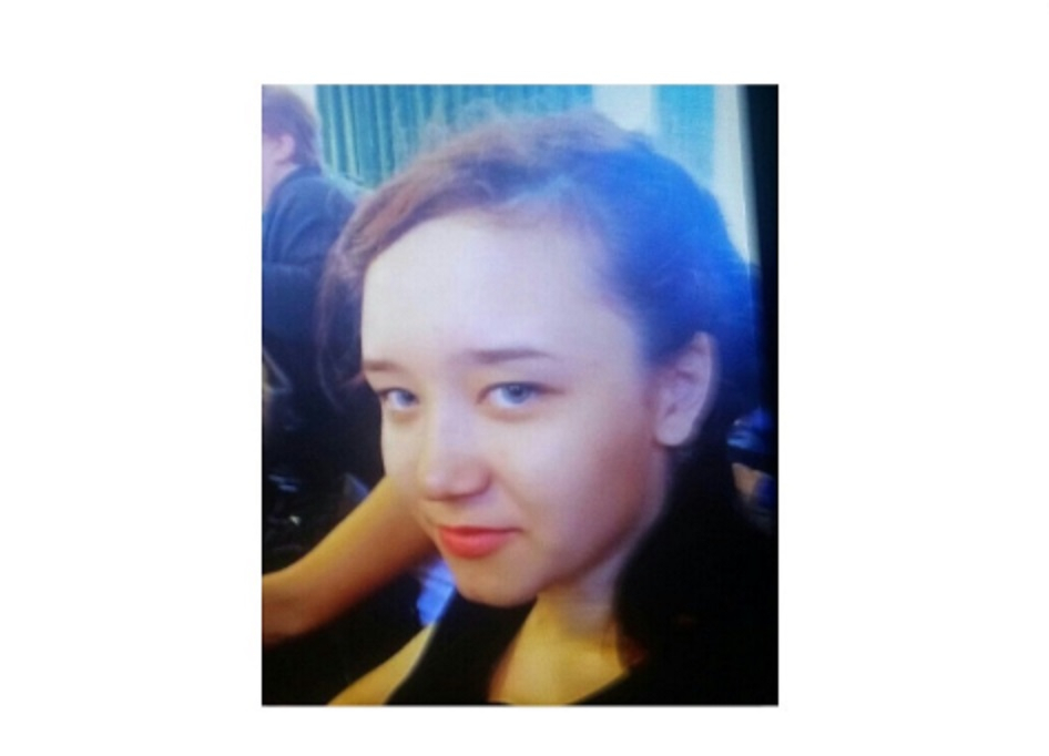 14-летняя Настя Александрова ушла гулять в Нижнем Новгороде и не вернулась домой