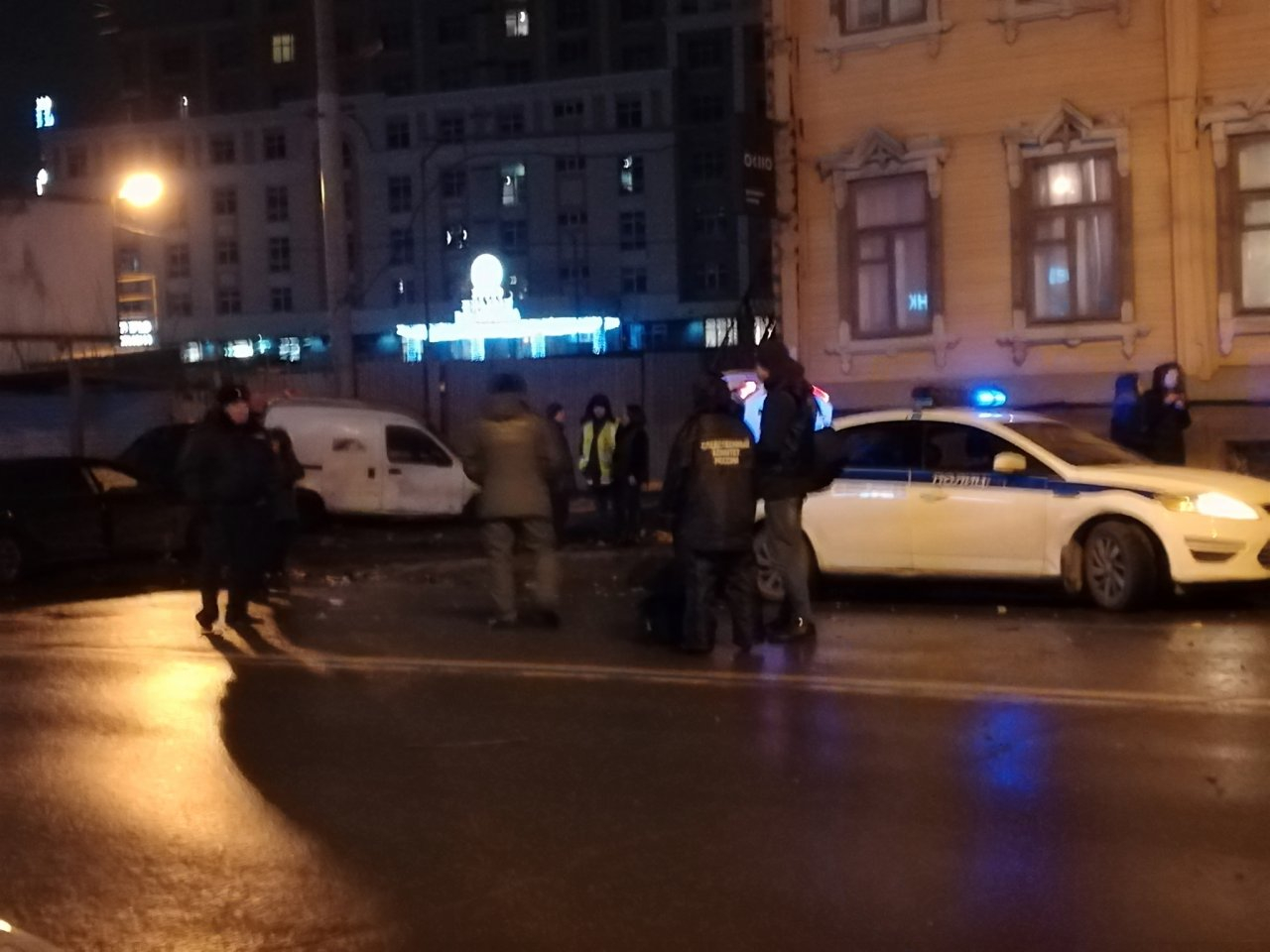 11 человек пострадали в результате наезда автомобиля в центре Нижнего Новгорода